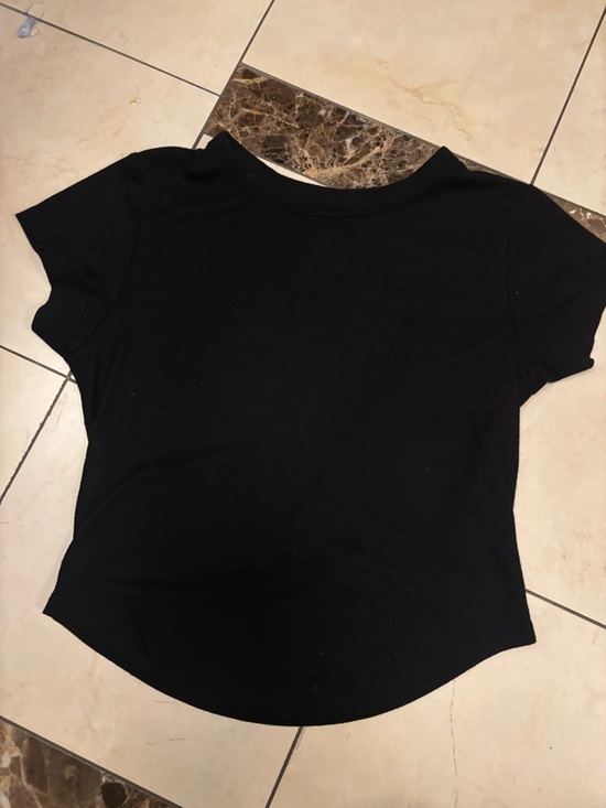 Old Navy Tops - Old Navy Black Short Sleeve Ribbed Tee